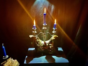 Antik Kerzenleuchter auf Holz