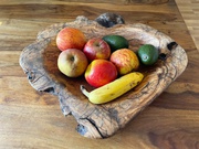 extravagante Holzschalen